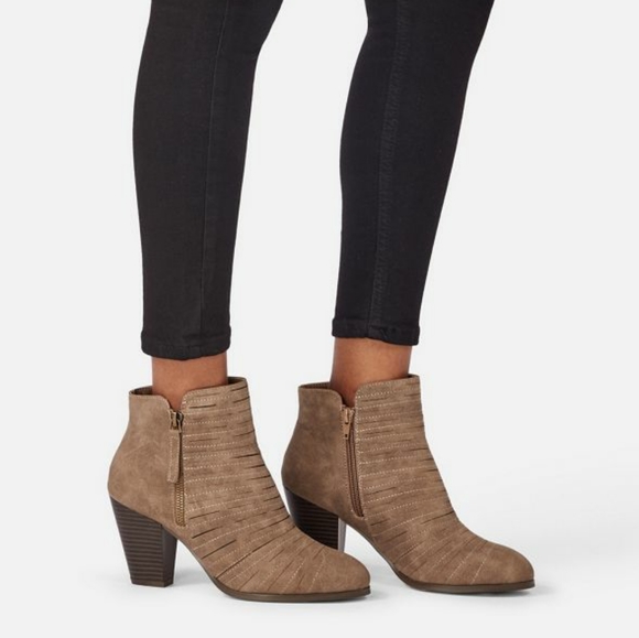 NEW Cartur Heeled Booties size 10 in Tan - JustFab - Picture 2 of 5